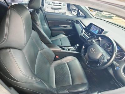 2018 Toyota CH-R 1.8 MID hybrid เครดิตดีฟรีดาวน์ รูปที่ 15